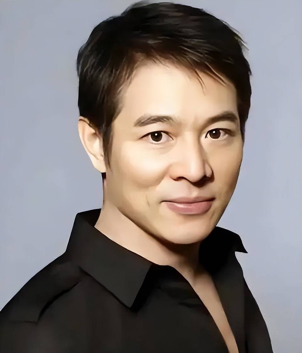 李连杰现在的国籍是什么